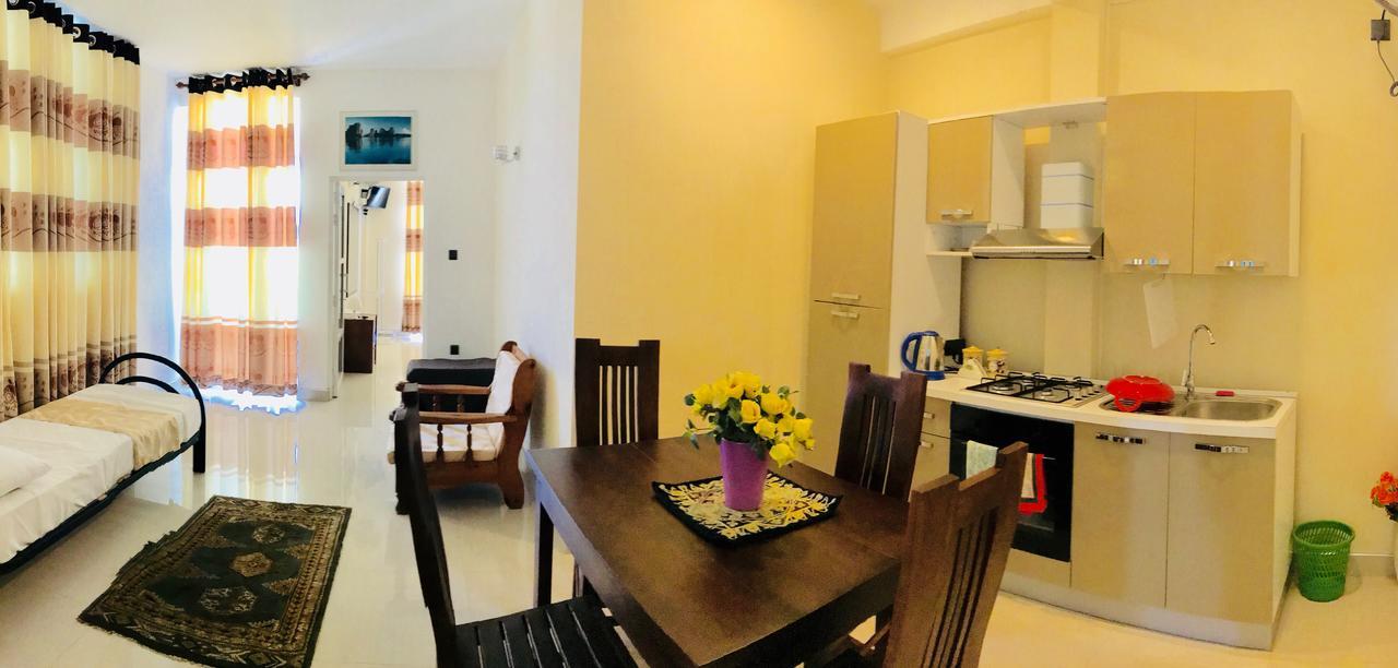 Queens Beach Hotel Tangalle Extérieur photo